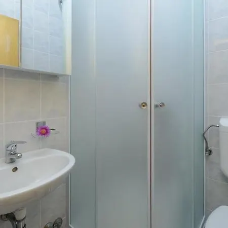 아파트 Oreb Dream - Two Bedroom With Terrace And Sea View 4