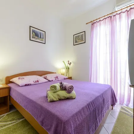 Apartmán Oreb Dream - Two Bedroom With Terrace And Sea View 4 Donje Celo